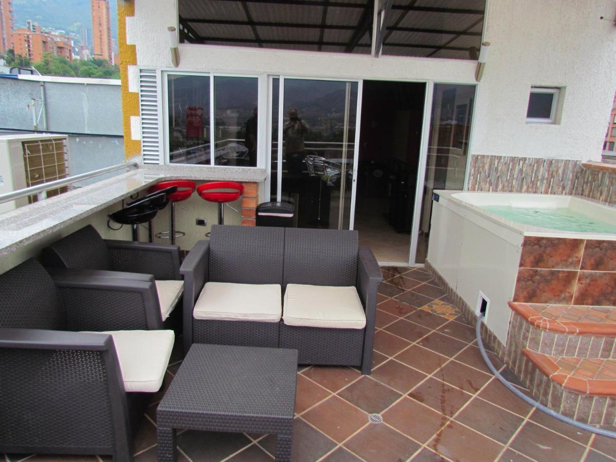 מדיין Apartamentos En El Poblado מראה חיצוני תמונה